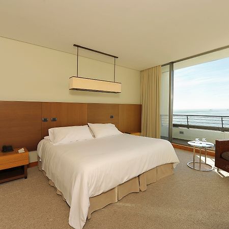 فندق Enjoy كوكيمبو المظهر الخارجي الصورة A bedroom at the InterContinental Santiago