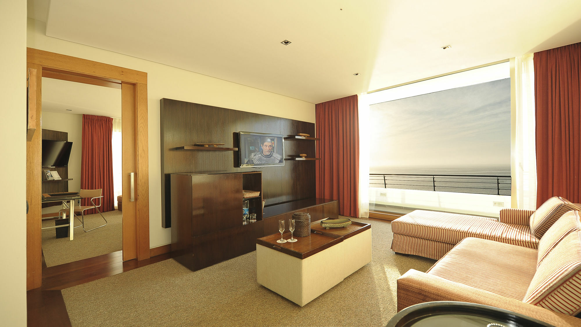 فندق Enjoy كوكيمبو المظهر الخارجي الصورة A suite at the hotel