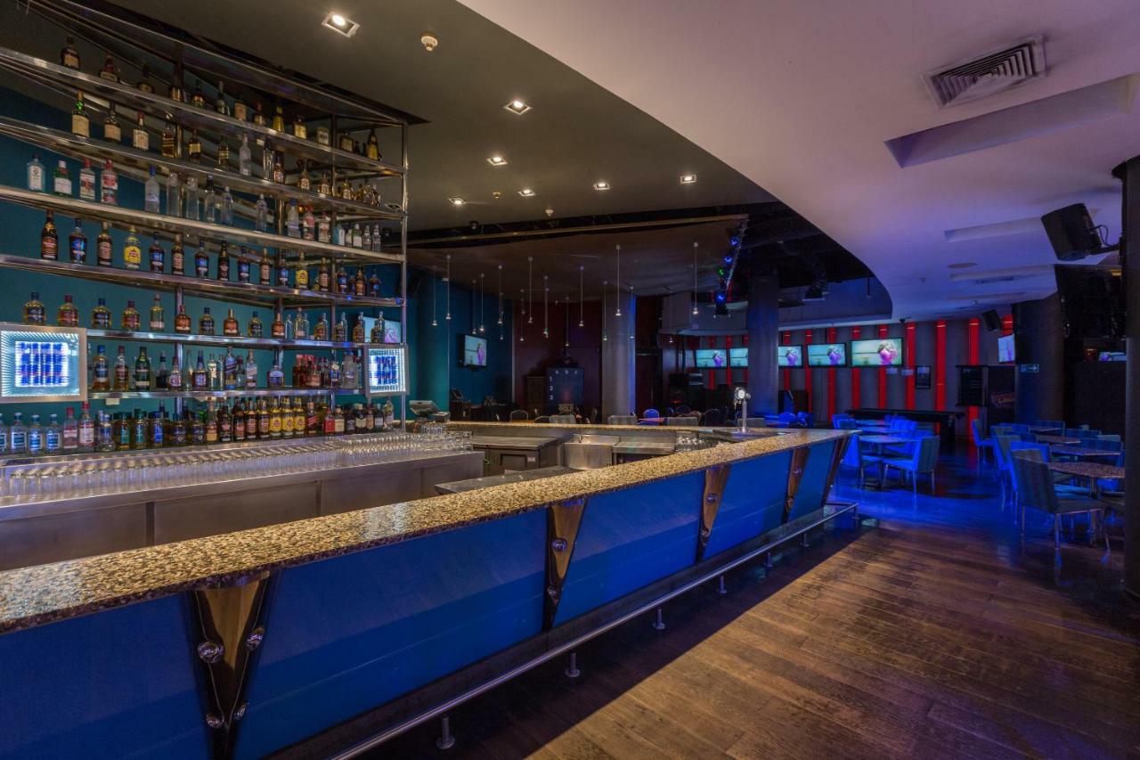 فندق Enjoy كوكيمبو المظهر الخارجي الصورة The bar at the 1000 Museum